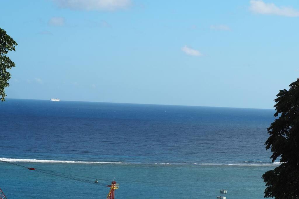 Coastal Beauty - Beautiful Penthouse Condo In Ocho Rios Dış mekan fotoğraf