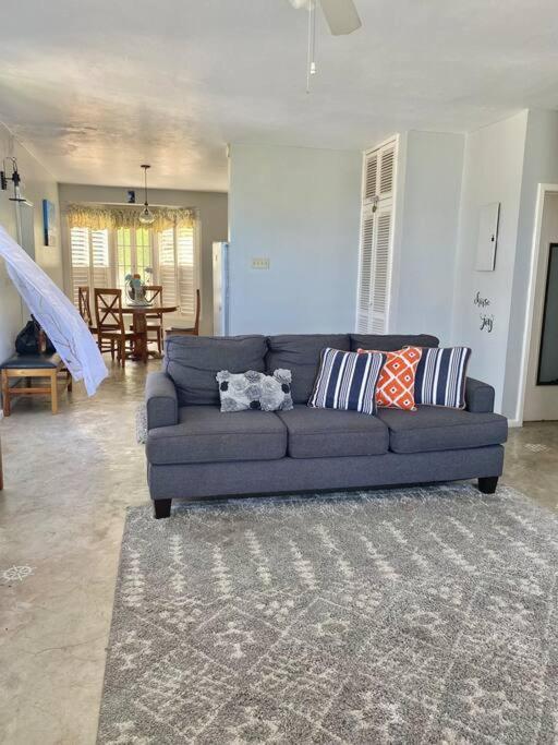 Coastal Beauty - Beautiful Penthouse Condo In Ocho Rios Dış mekan fotoğraf